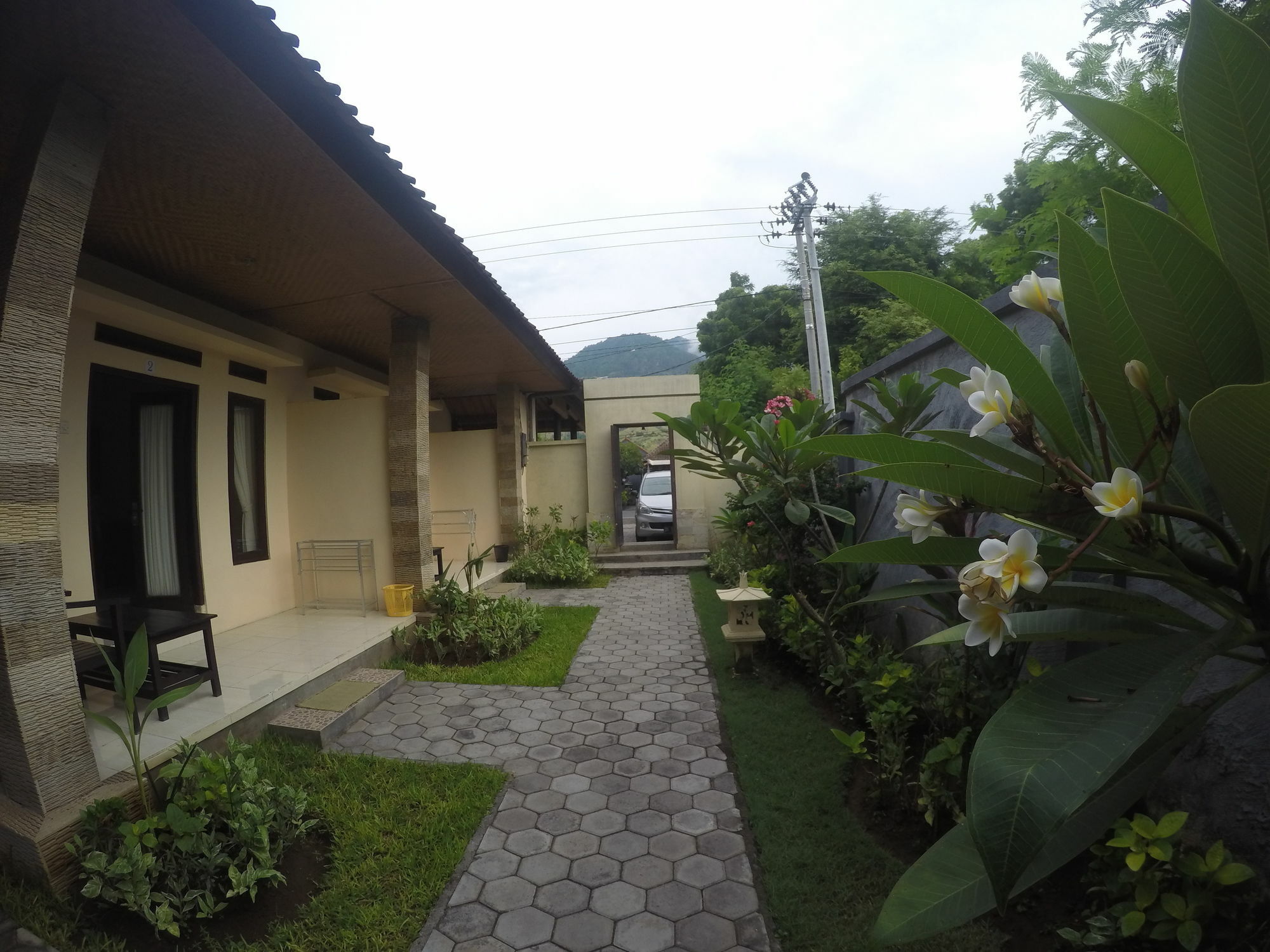 La Bella Guest House Pemuteran Exteriör bild